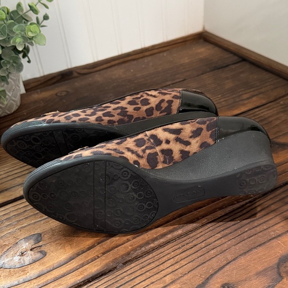 Anne Klein Sport Women's Tagalong wedge pumps in a leopard print pattern. - Picture 6 of 6